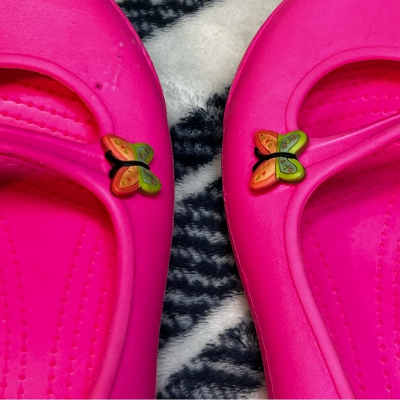 CROCS Bright Pink SKYLAR PRIMA NANOOK BALLET Slip On Mary Jane Shoes Size 4 - Picture 12 of 15